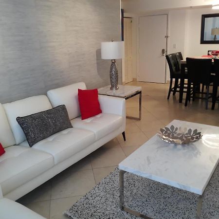Resort Style In Aventura Florida מראה חיצוני תמונה