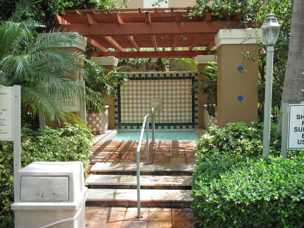 Resort Style In Aventura Florida מראה חיצוני תמונה